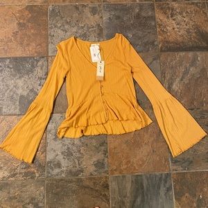 Bell sleeve crop top